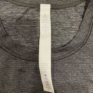 Lululemon On The Move Relaxed Tee